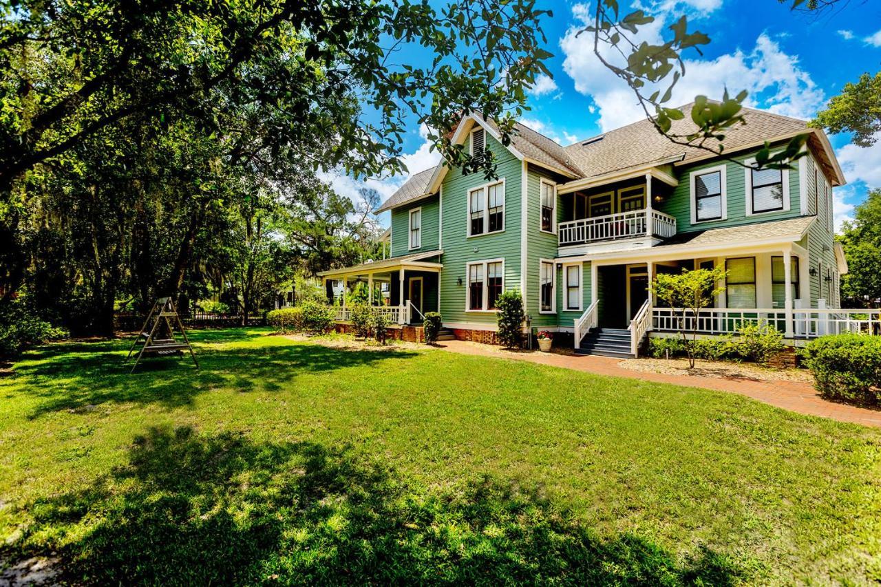 Southern Charm In The Camellia Rose Inn Gainesville Eksteriør billede